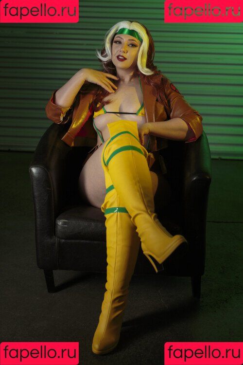 Feisty Vee Onlyfans Photo Gallery 