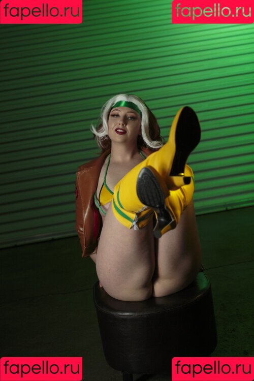 Feisty Vee Onlyfans Photo Gallery 