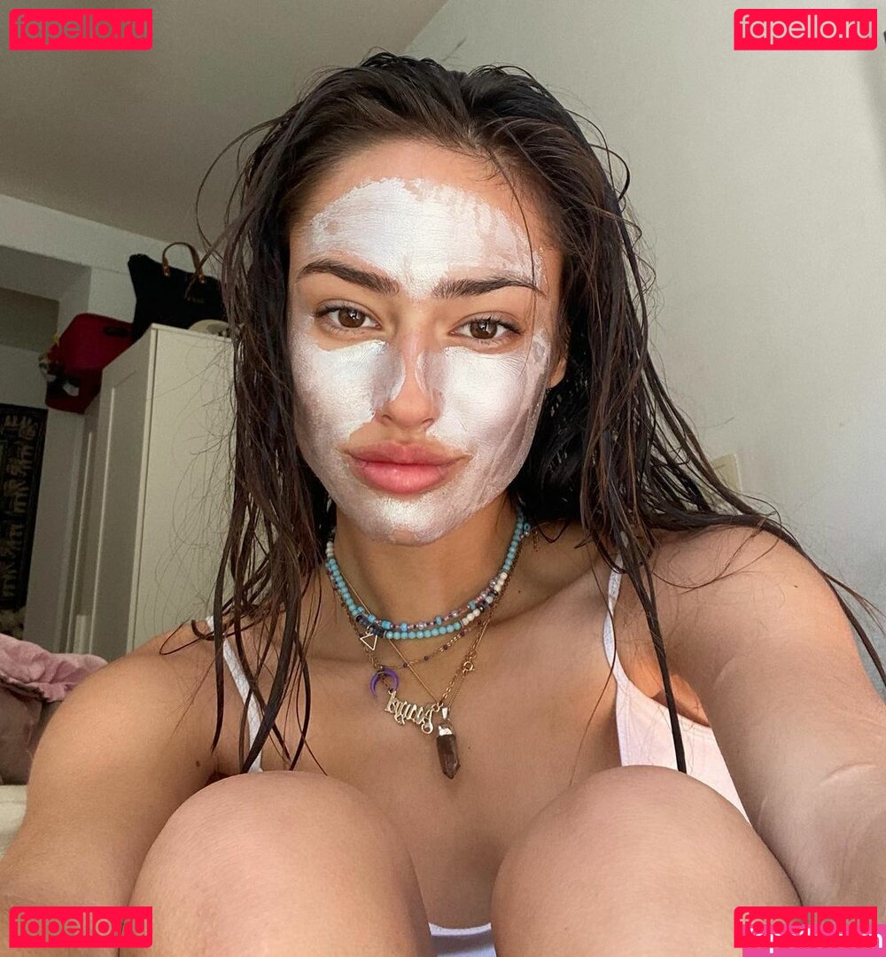 Lou-Ann Vecchia Nude Onlyfans Photo 10