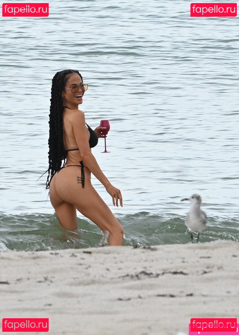 Natti Natasha Nude Onlyfans Photo 14