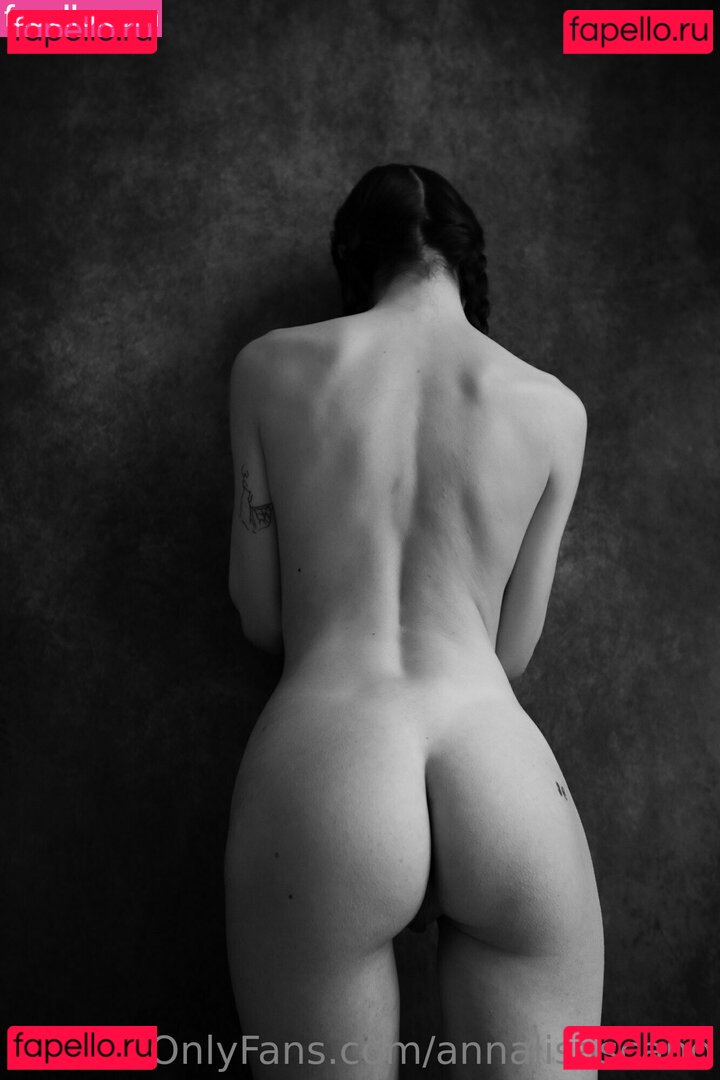 Annalisascano Nude Onlyfans Photo 7