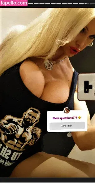 Kristhin Gomez Onlyfans Photo Gallery 