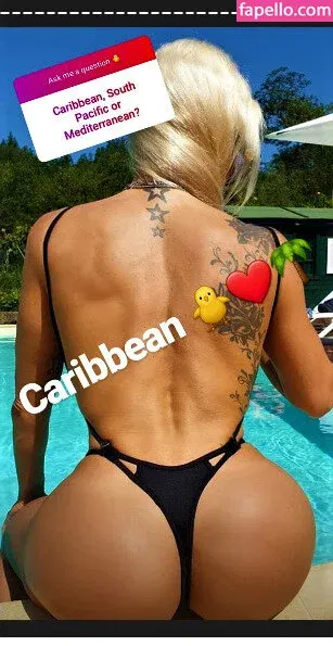 Kristhin Gomez Onlyfans Photo Gallery 