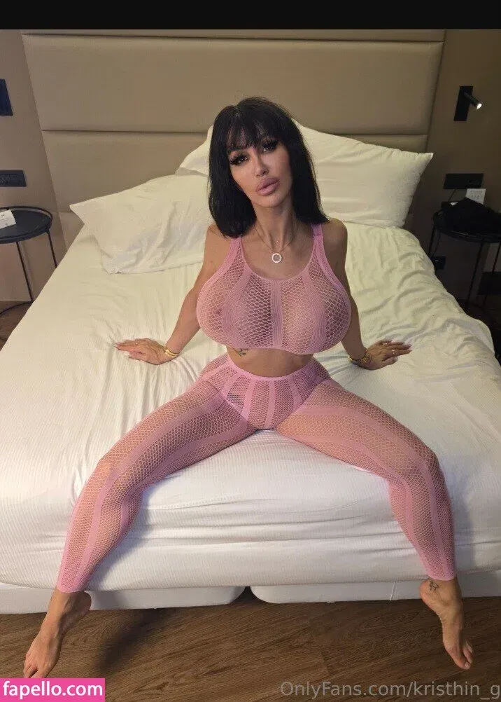 Kristhin Gomez Onlyfans Photo Gallery 