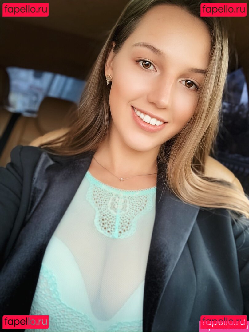 Sweet Elena Nude Onlyfans Photo 16