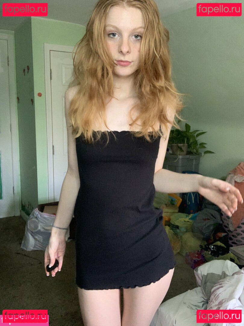 strawberrigirli Nude Onlyfans Photo 13