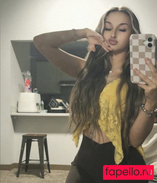 emmy2421 Nude Onlyfans Photo 21