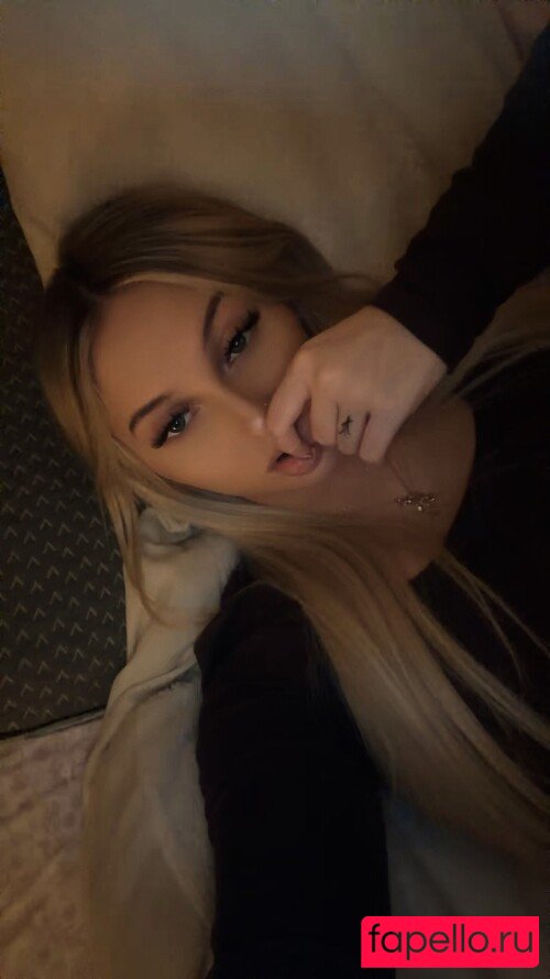 emmy2421 Nude Onlyfans Photo 4