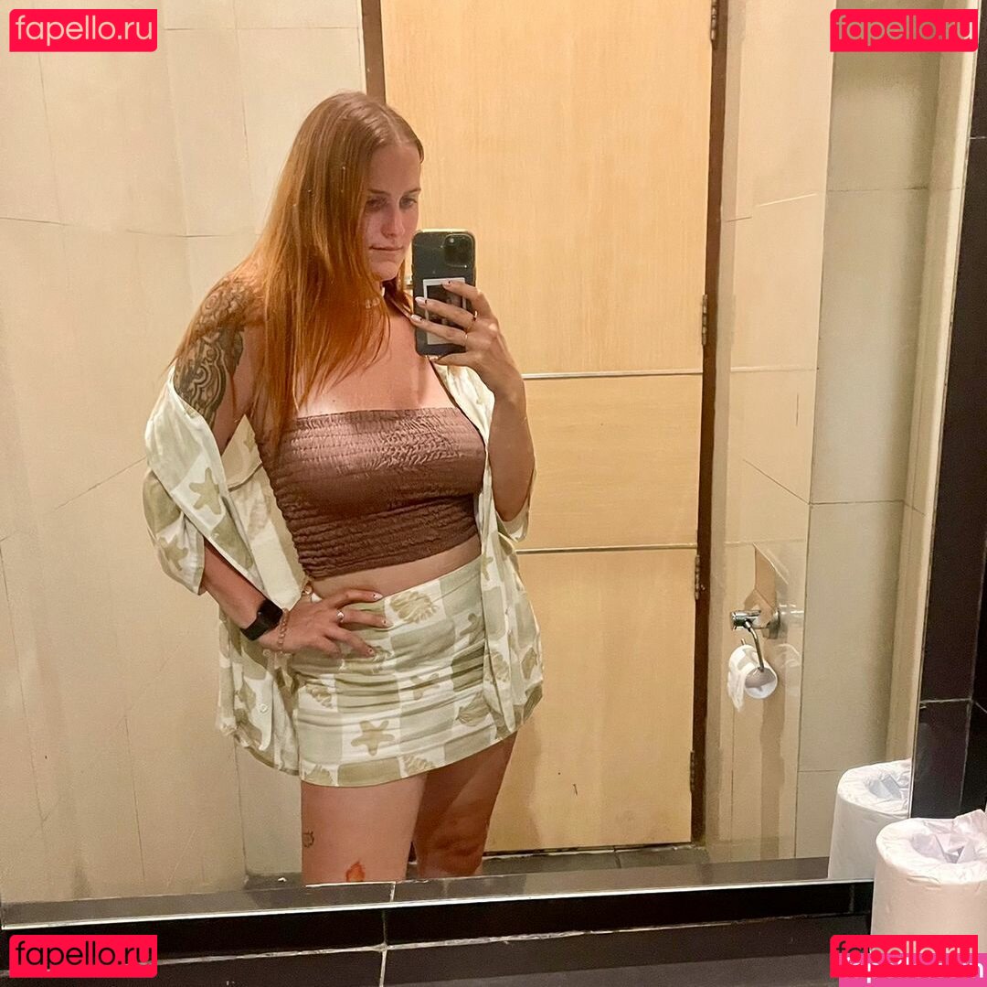 Kat Andrews Nude Onlyfans Photo 36