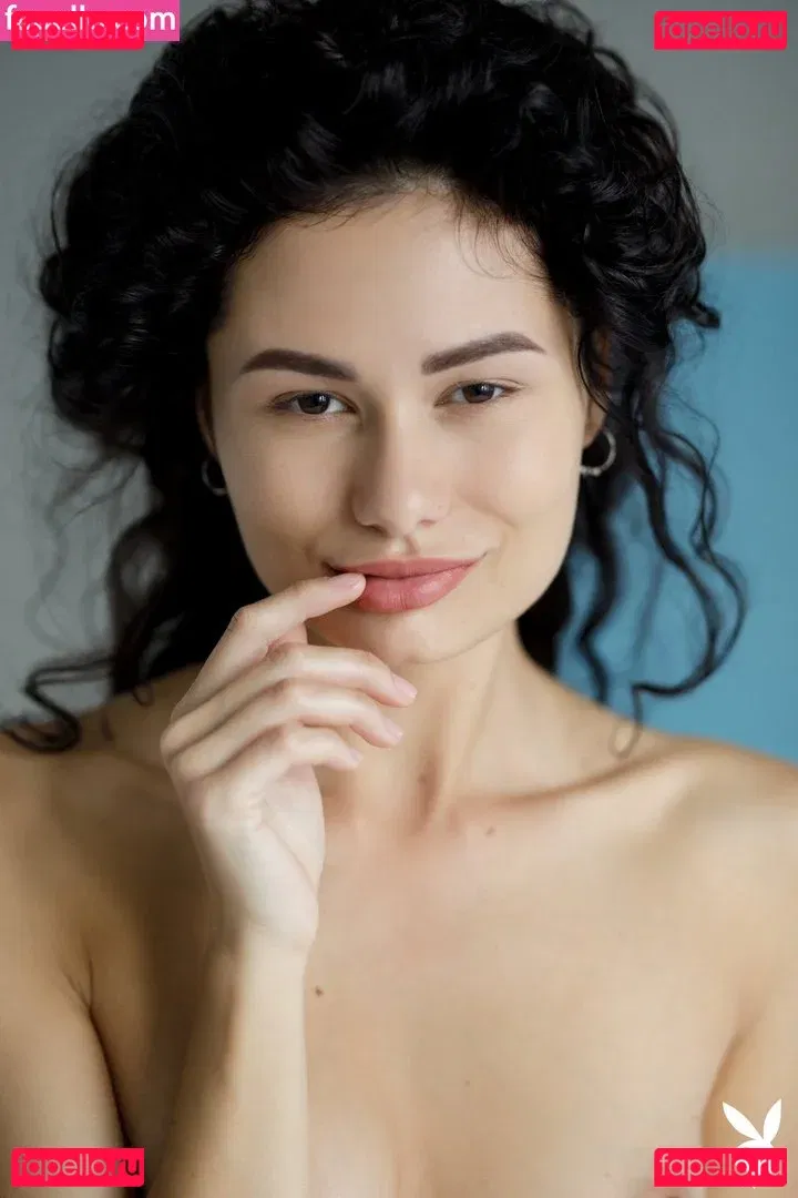 Layla Balan Onlyfans Photo Gallery 