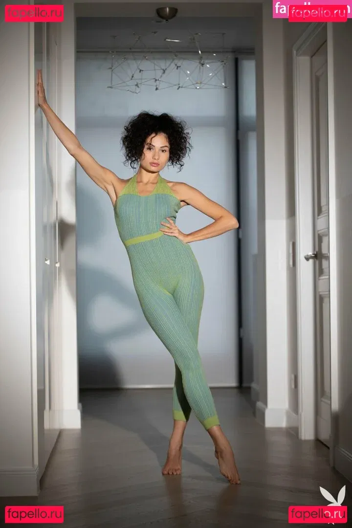 Layla Balan Onlyfans Photo Gallery 