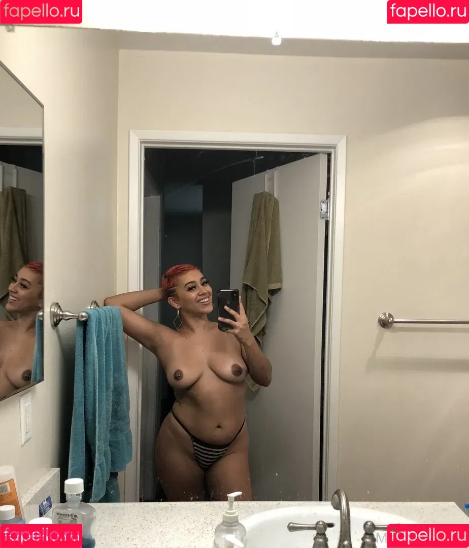 Sapphireee Onlyfans Photo Gallery 