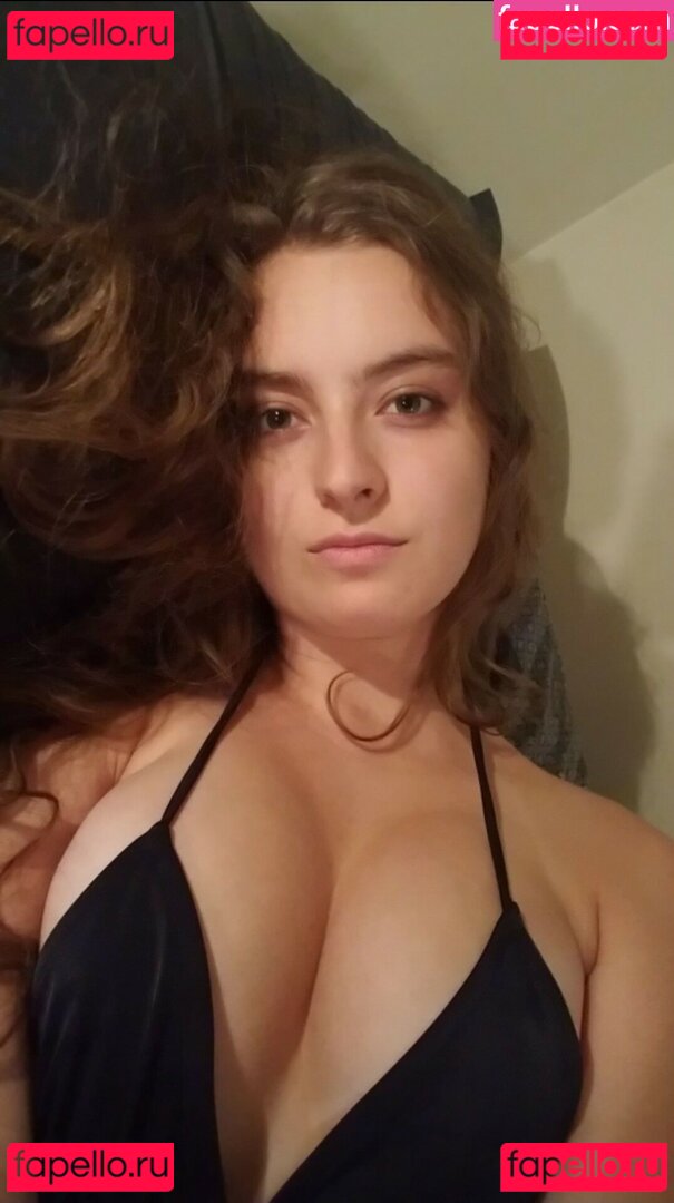 Laila Wolf Nude Onlyfans Photo 23