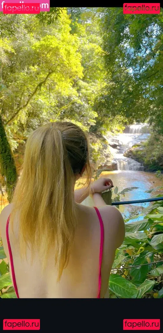 Anna Moreira Onlyfans Photo Gallery 