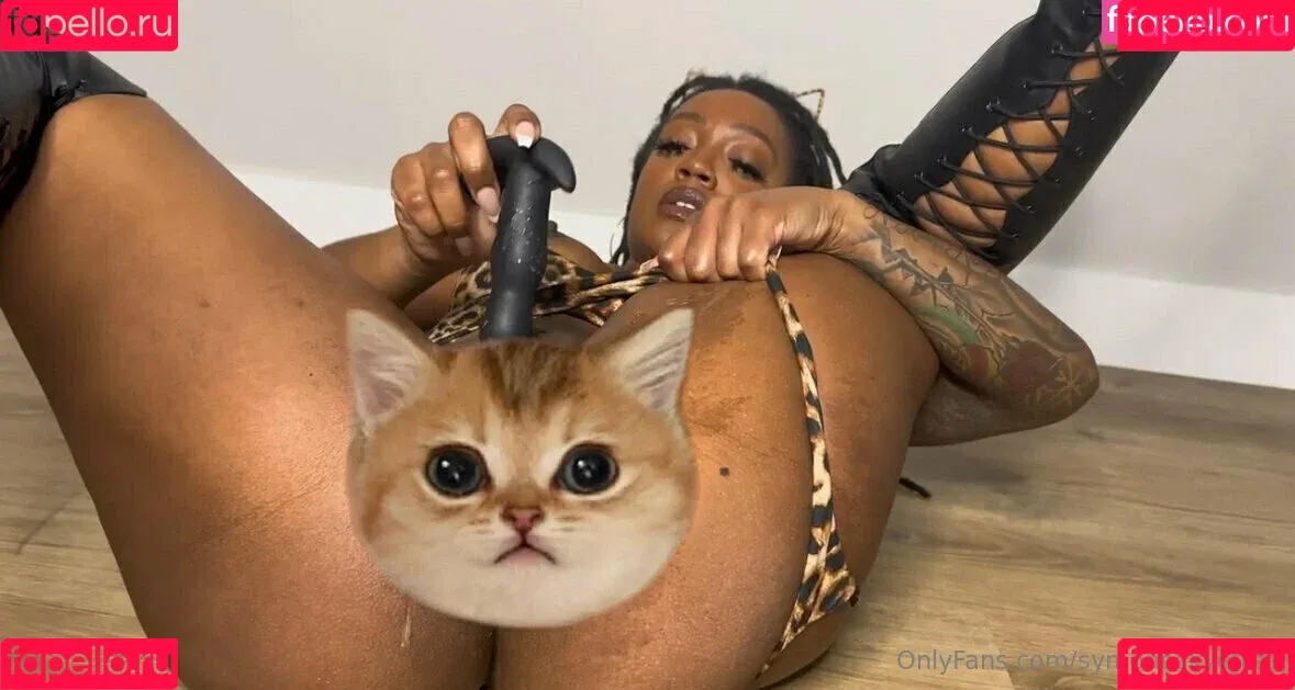 symoneskyefree Onlyfans Photo Gallery 