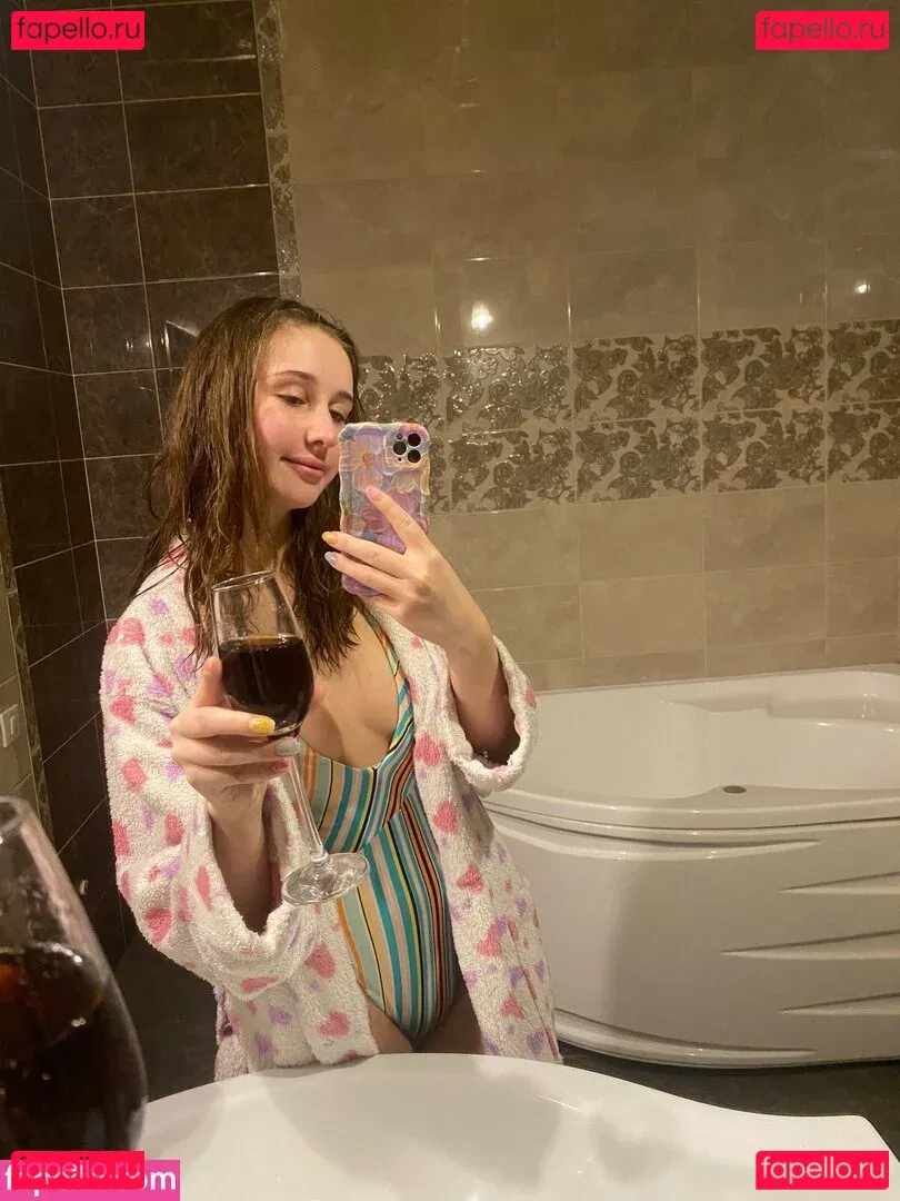 Zefirka_natsuki Onlyfans Photo Gallery 