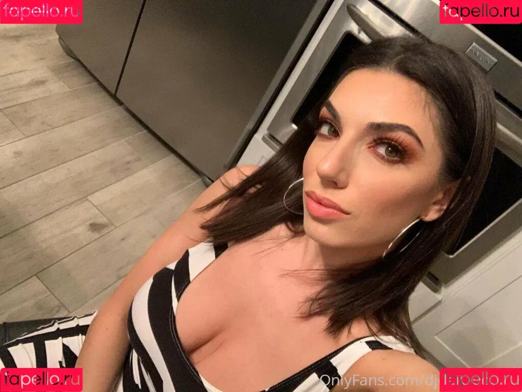 darciedolcexxx Onlyfans Photo Gallery 