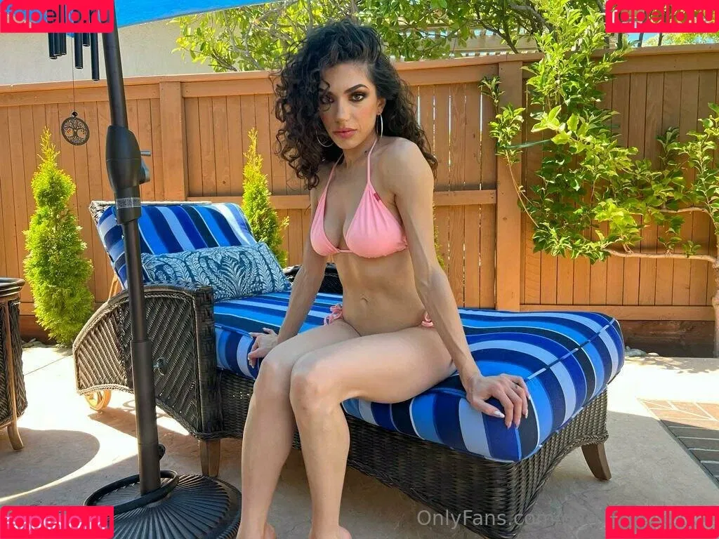 darciedolcexxx Onlyfans Photo Gallery 