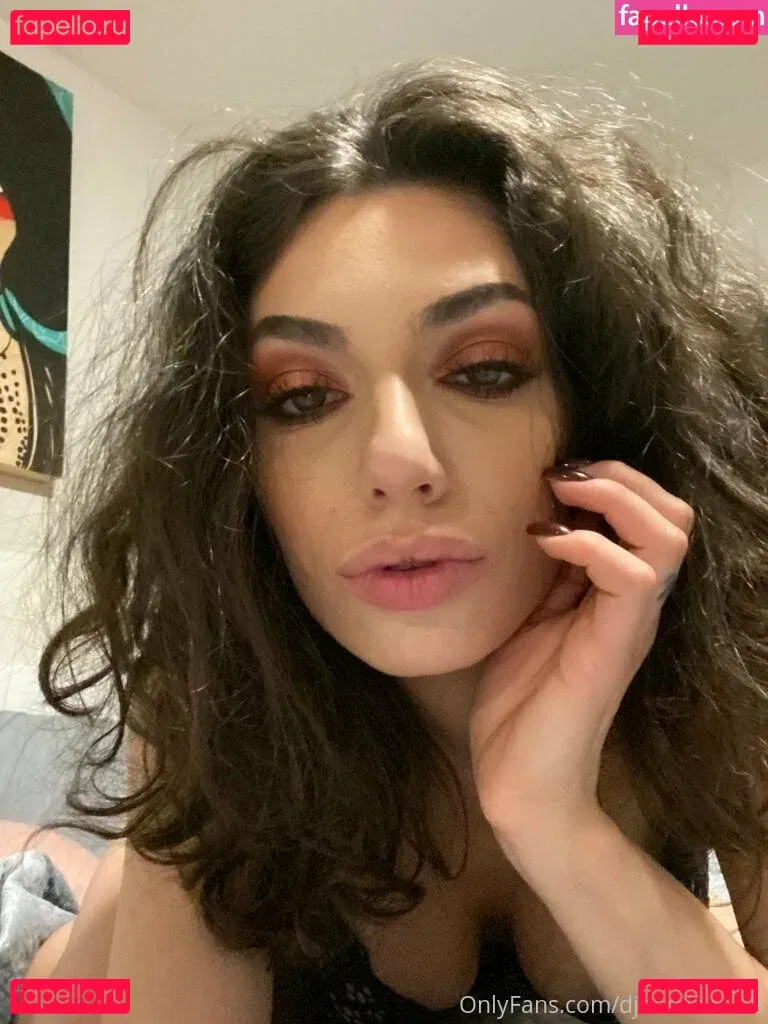 darciedolcexxx Onlyfans Photo Gallery 