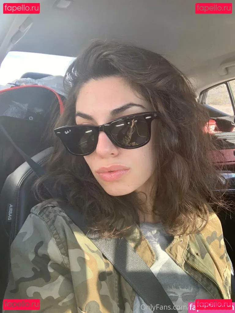 darciedolcexxx Onlyfans Photo Gallery 