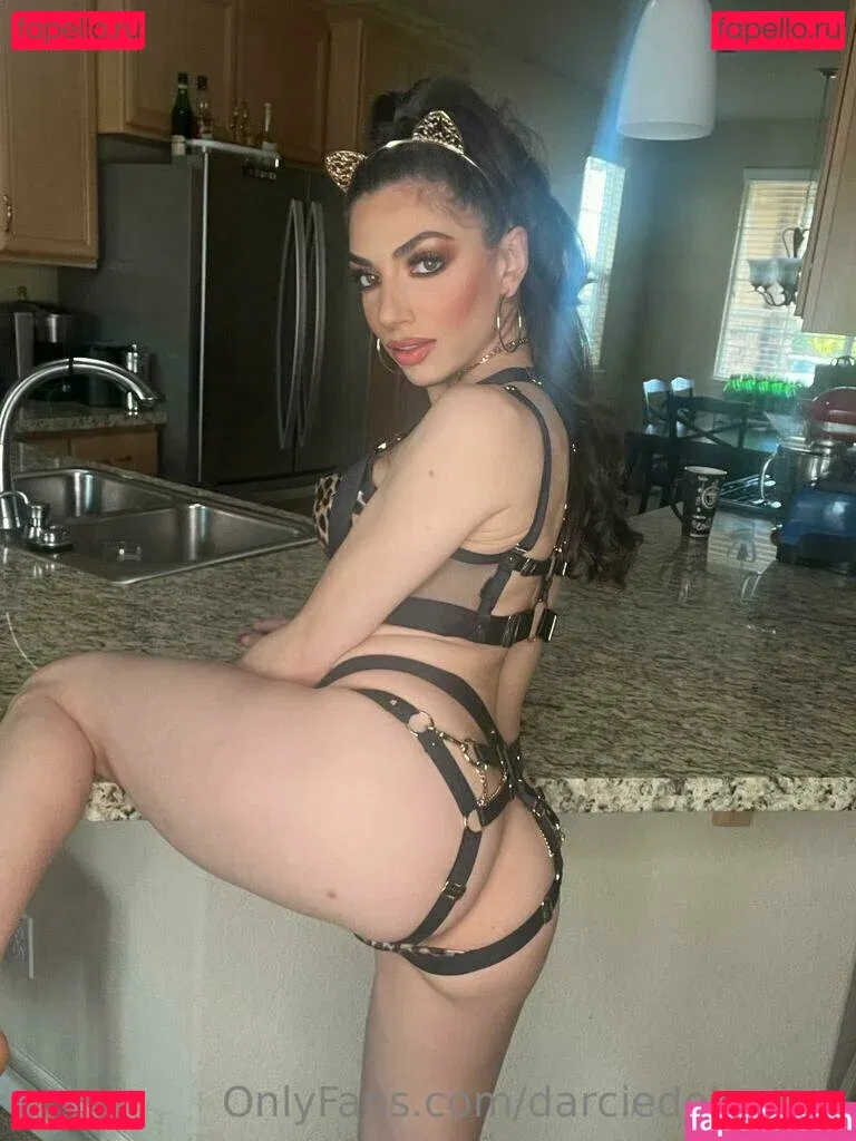 darciedolcexxx Onlyfans Photo Gallery 