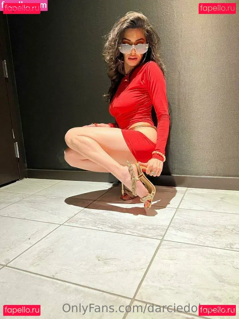 darciedolcexxx Onlyfans Photo Gallery 