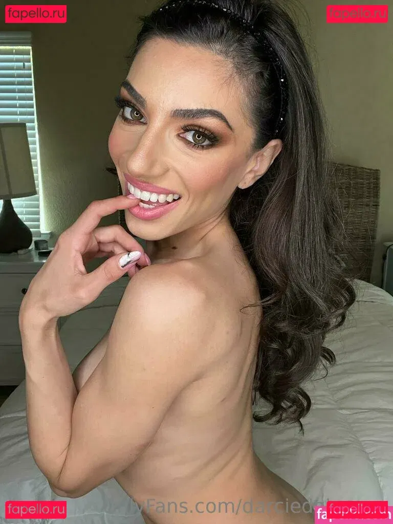 darciedolcexxx Onlyfans Photo Gallery 