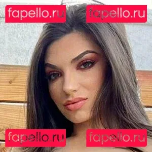 darciedolcexxx Onlyfans Photo Gallery 