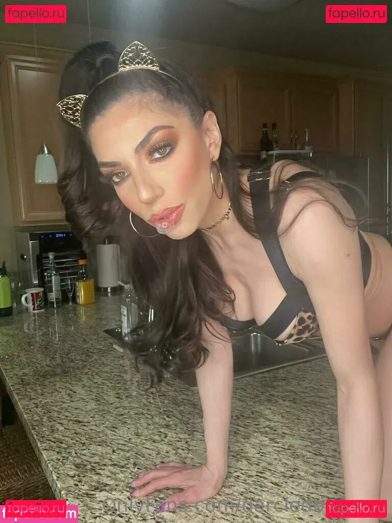 darciedolcexxx Onlyfans Photo Gallery 