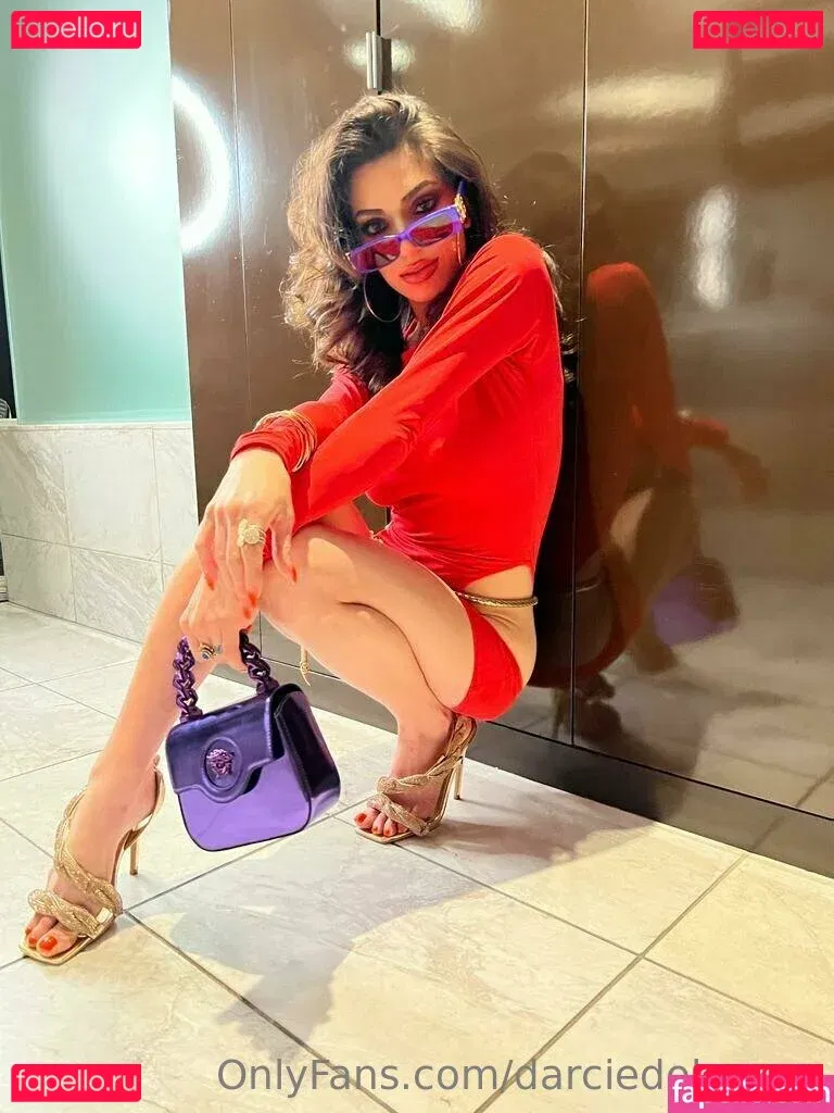 darciedolcexxx Onlyfans Photo Gallery 