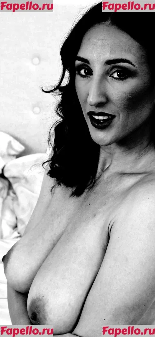 Stacey Poole Onlyfans Photo Gallery 