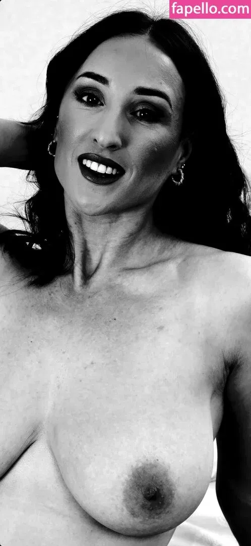 Stacey Poole Onlyfans Photo Gallery 