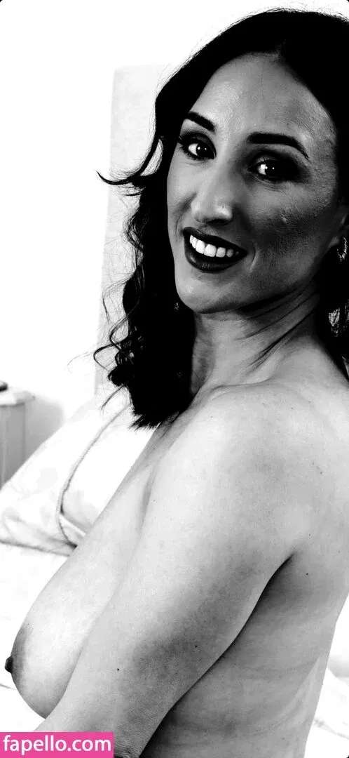 Stacey Poole Onlyfans Photo Gallery 