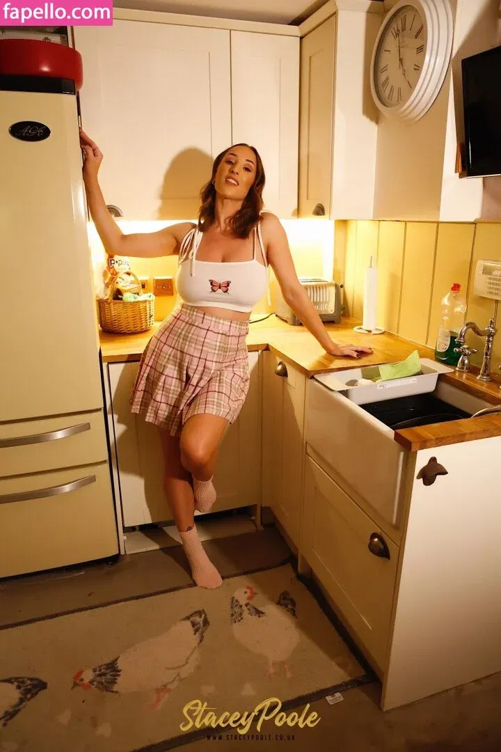 Stacey Poole Onlyfans Photo Gallery 