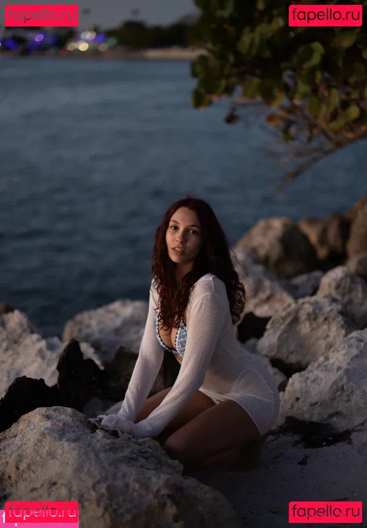 Miss.x.bee Onlyfans Photo Gallery 