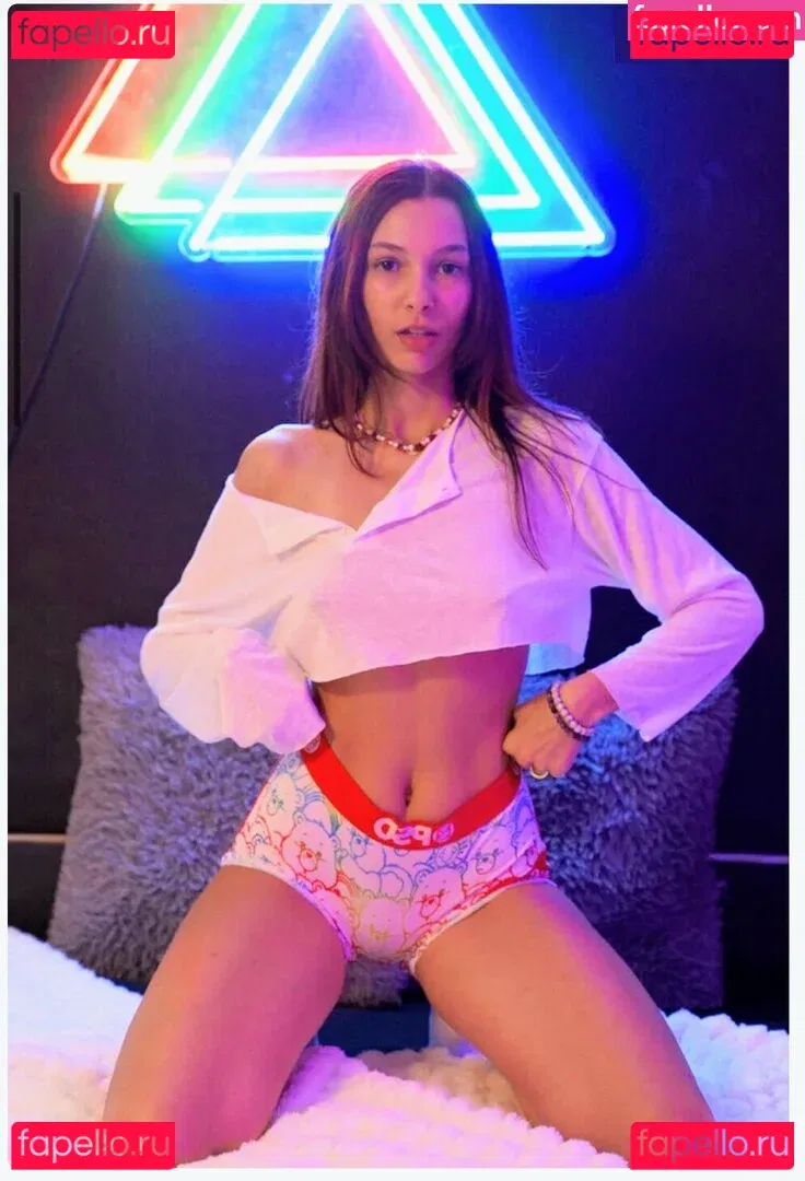 Miss.x.bee Onlyfans Photo Gallery 
