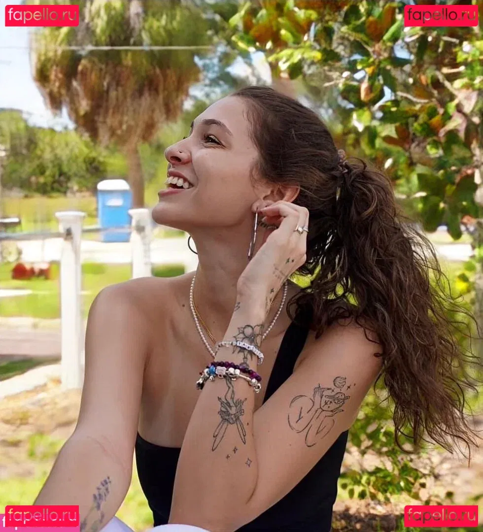 Miss.x.bee Onlyfans Photo Gallery 