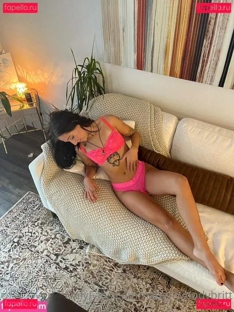 naughtybodybritt Onlyfans Photo Gallery 
