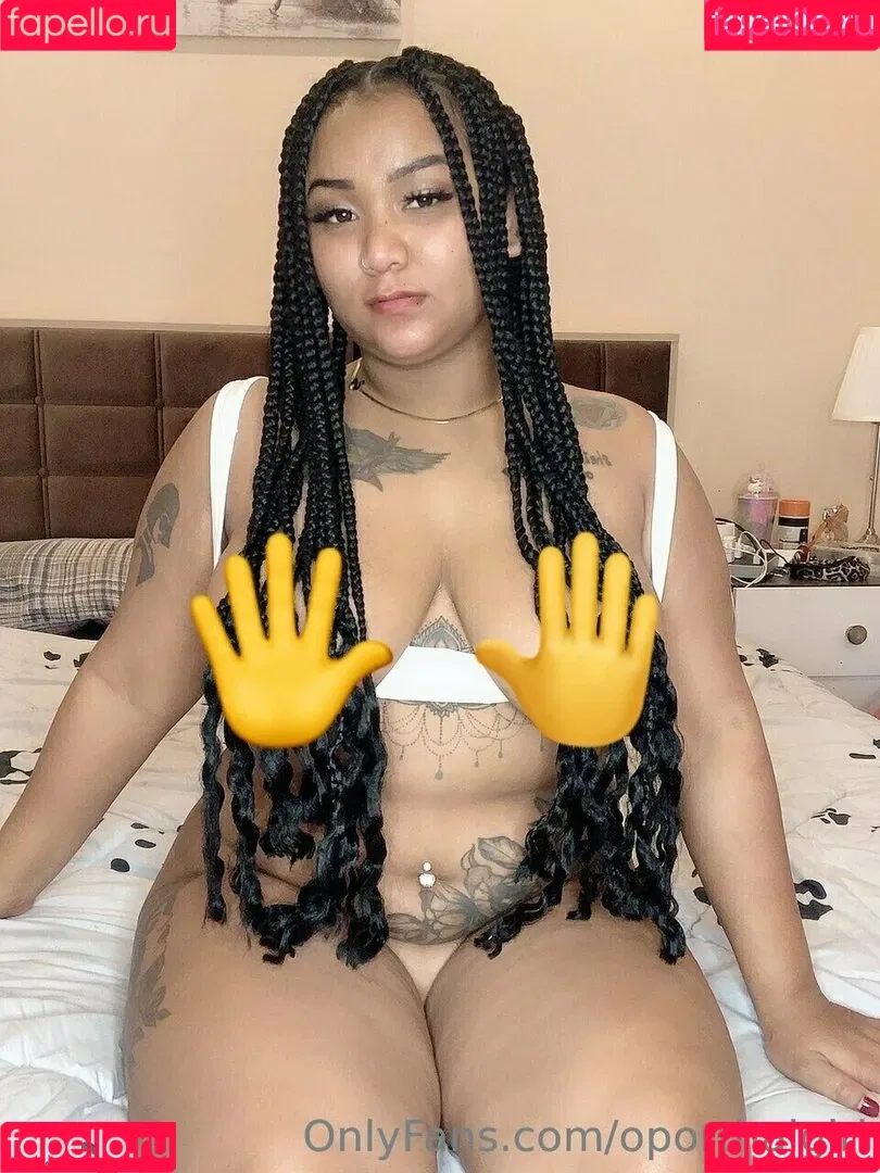 oporthaigirl Onlyfans Photo Gallery 