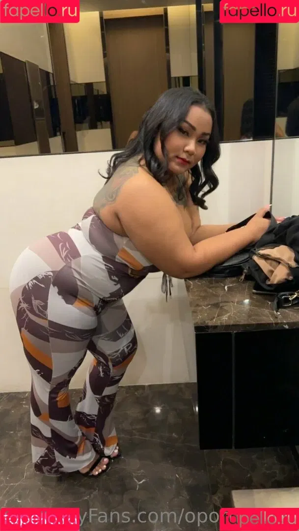 oporthaigirl Onlyfans Photo Gallery 