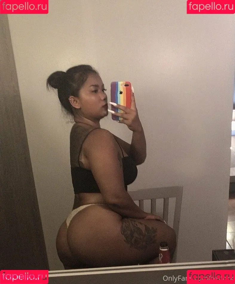 oporthaigirl Onlyfans Photo Gallery 