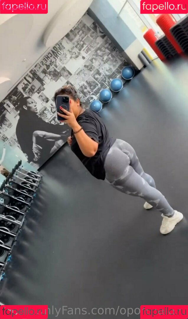 oporthaigirl Onlyfans Photo Gallery 