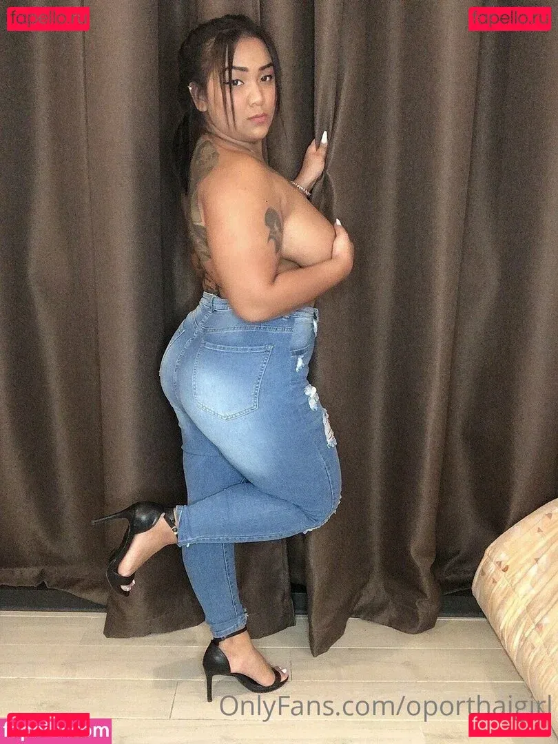 oporthaigirl Onlyfans Photo Gallery 