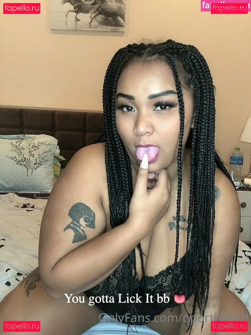 oporthaigirl Onlyfans Photo Gallery 