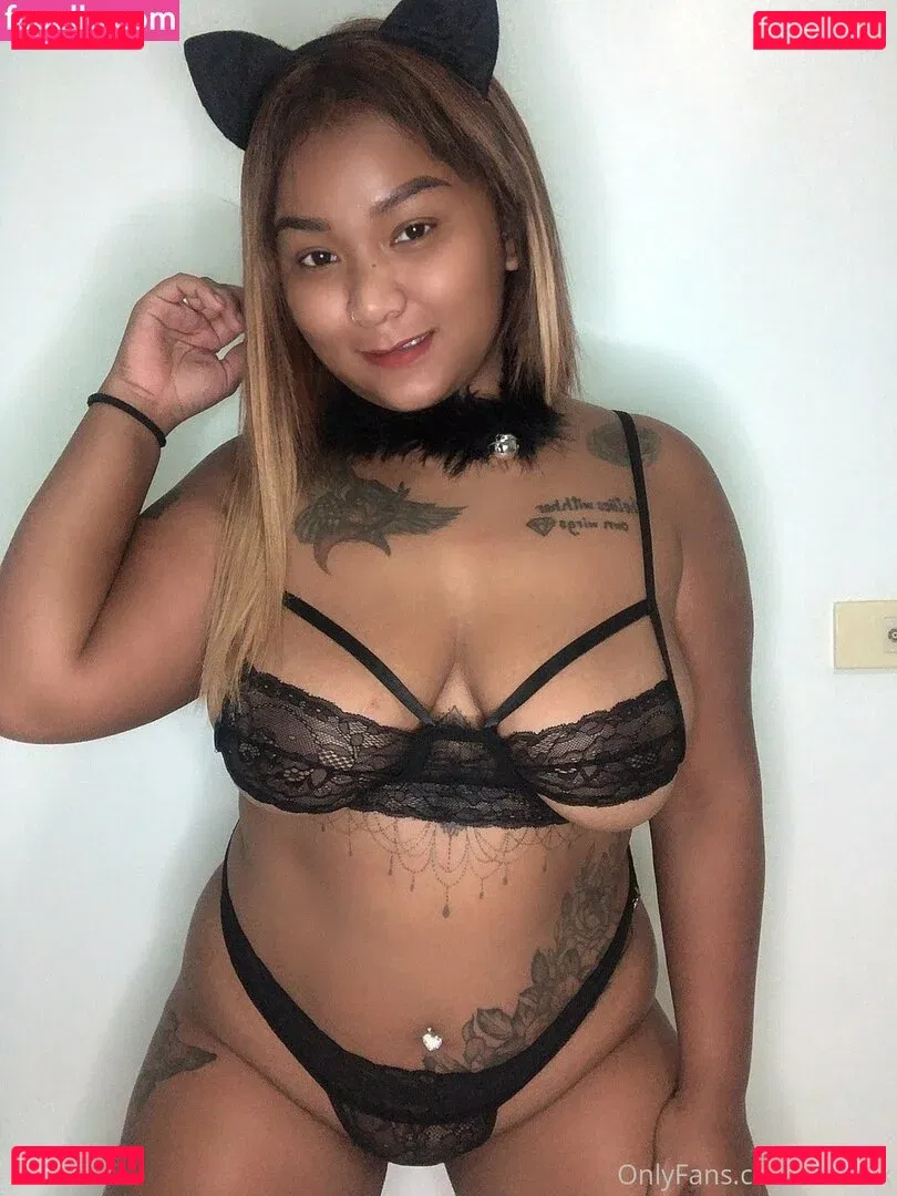 oporthaigirl Onlyfans Photo Gallery 