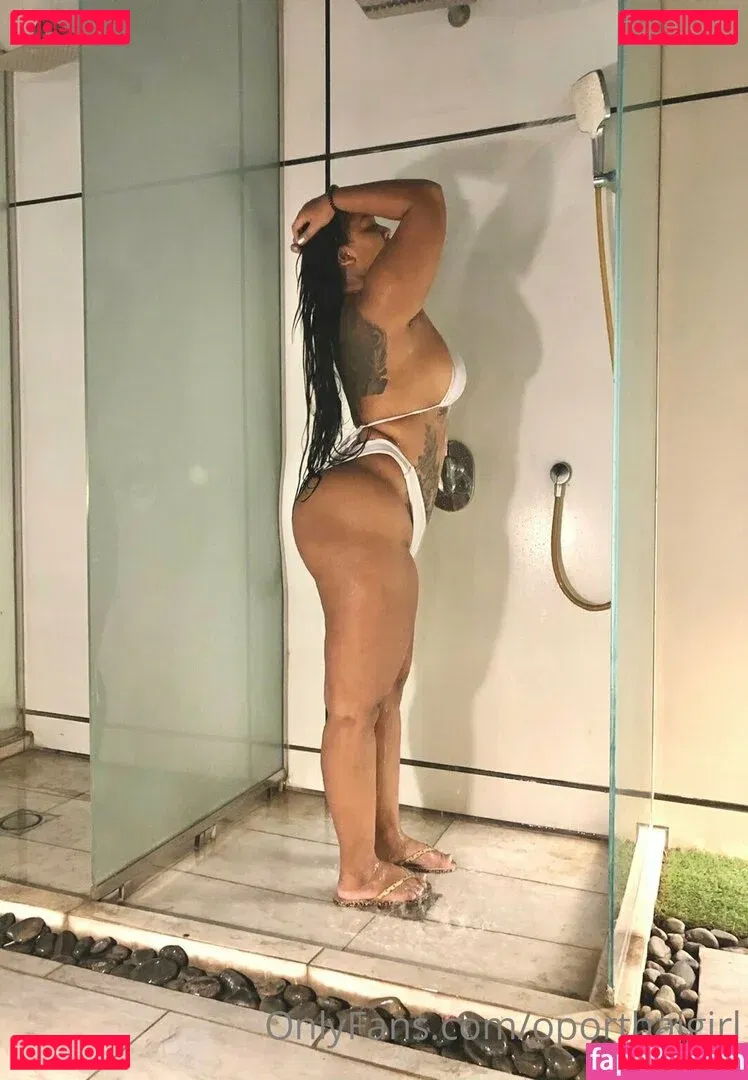 oporthaigirl Onlyfans Photo Gallery 