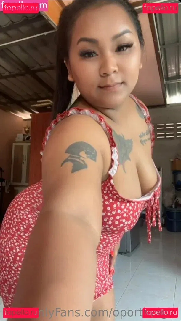 oporthaigirl Onlyfans Photo Gallery 