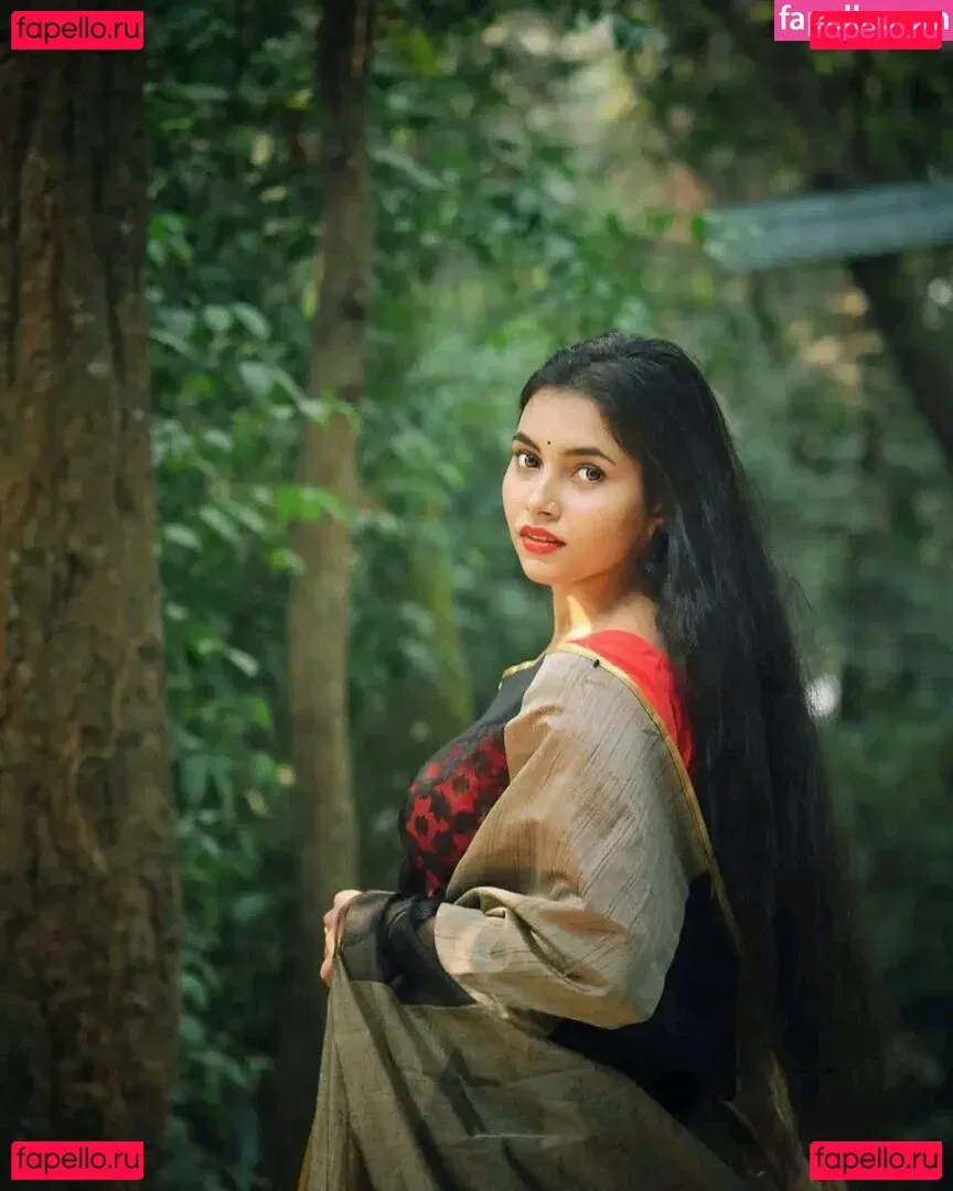 Arpa Roy Onlyfans Photo Gallery 