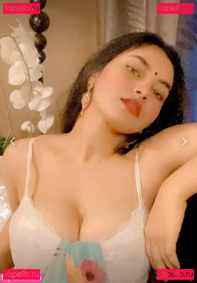 Arpa Roy Onlyfans Photo Gallery 