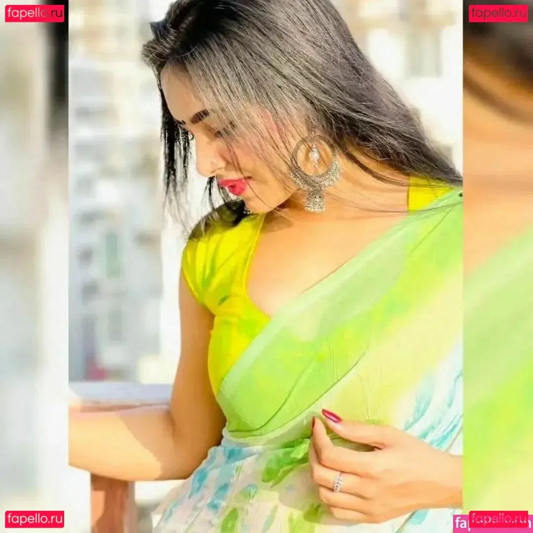 Arpa Roy Onlyfans Photo Gallery 